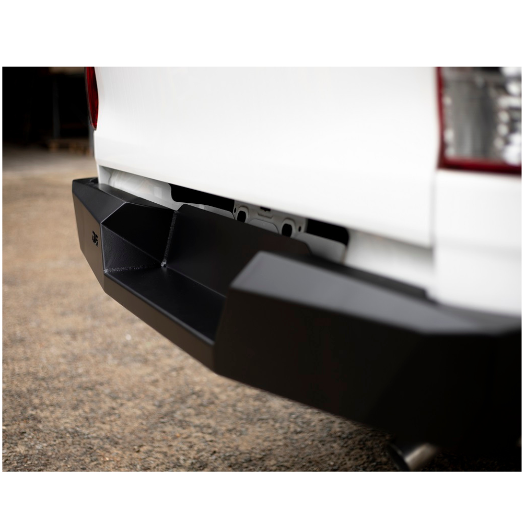 Rear bumper Hilux Revo - Image 3
